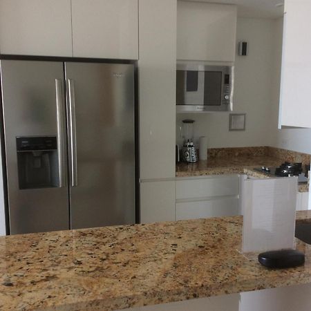 Apartamento En Lujoso Edificio H2 Plaza Bocagrande Cartagena Exterior photo