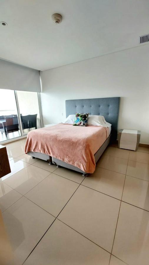 Apartamento En Lujoso Edificio H2 Plaza Bocagrande Cartagena Exterior photo