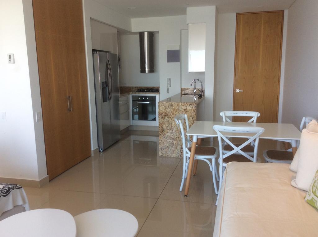 Apartamento En Lujoso Edificio H2 Plaza Bocagrande Cartagena Exterior photo